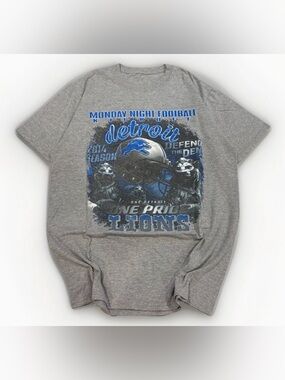 Detroit Lions T-Shirt 2014 Monday Night Football Tee Size Medium NFL Crewneck